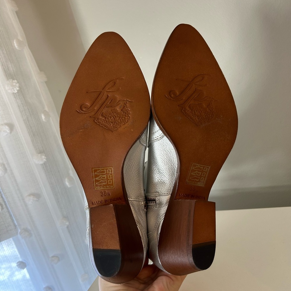 Free People New Frontier Silver Leather Western Ankle Booties - Picture 9 of 10